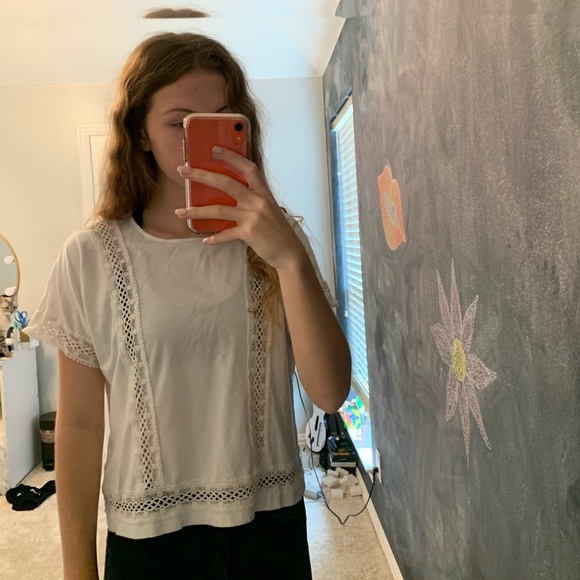 Lace white top - Picture 1 of 4